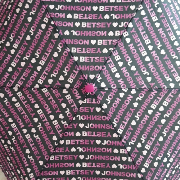 6x*Host Pick*Betsey Johnson umbrella - Picture 6 of 8